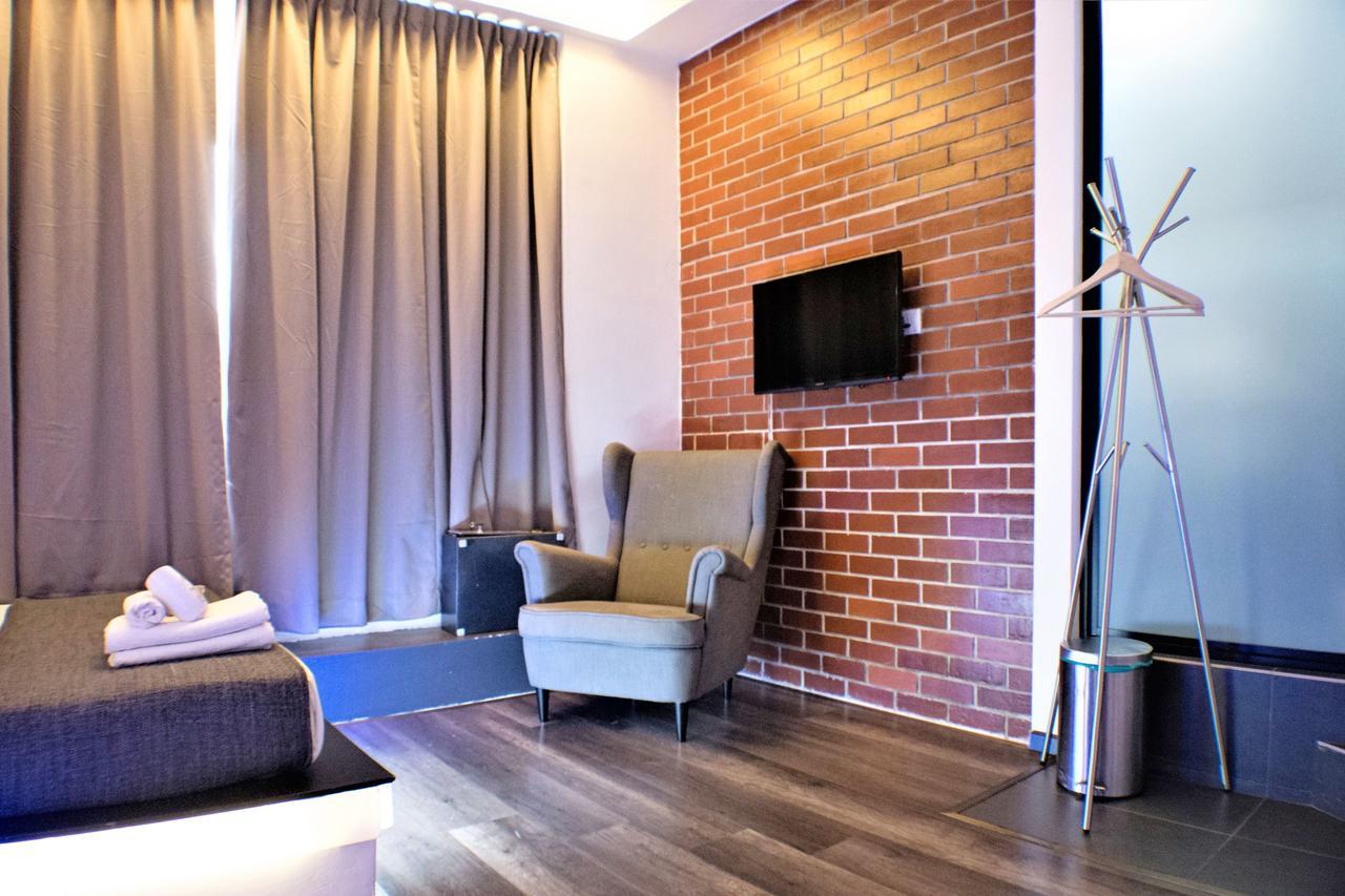 Zen Rooms Eden Parade Tandzsung Bungah Kültér fotó